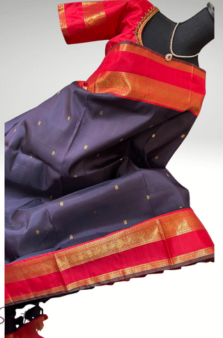 Pure kanjivaram pattu saree Indian wedding muhurtam silk saree onlinne USA  Dark Violet to Chili red 🌶️  Navalpazham body kanjivaram easy drape pure zari silk saree