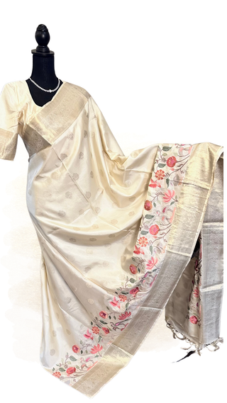 Elegant wedding cream silk saree with rich maroon border, featuring premium silk fabric, smooth luxurious texture, and traditional South Indian bridal design, perfect for muhurtham, reception, and festive occasions.