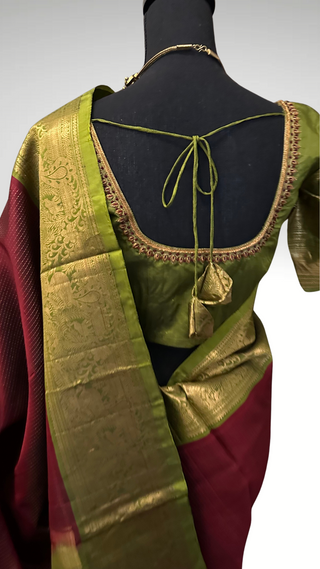 Betalnut Leaf Green  Gadwal handwoven silk saree with embroidered stitched blouse