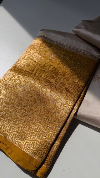 Beige Gold Benerasi Handloom silk saree Katan silk saree  pallu Partywear Diwali online shopping with stitched blouse
