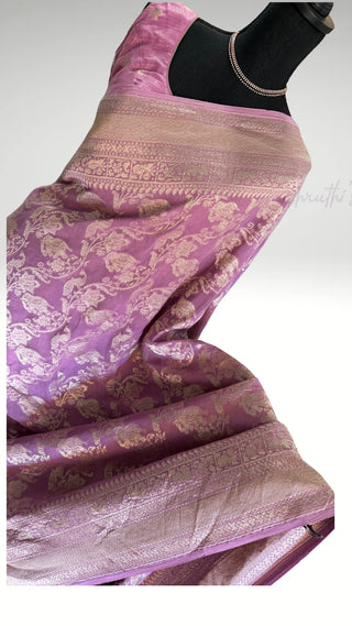 Pure Georgette Lavender Beneras Pastel weave paired  with pure Sleeveless Zari Kota  silk blouse saree benerasi silver zari silk border pallu bridesmaids saree easy drape elegant one of kind