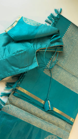 Handloom kanjivaram Beautiful muthu kattam kanchi pattu saree fine weave kanchi pattu bridal vintage revival