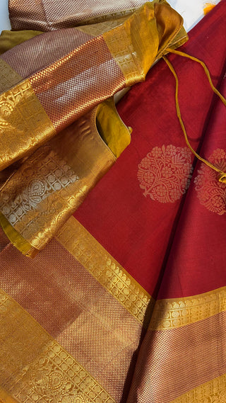 Pure Soft Silk Saree beautiful Red Indian Wedding & Bridal Silk Saree ready to ship for bride