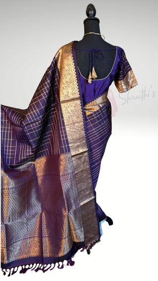 Pure Handloom Soft Silk Saree double ply Dark Purple checks gold zari silk saree with  Stitched Blouse Indian handloom wedding pattu Saree Online USA Ready to Ship Saree Online USA Easy Drape