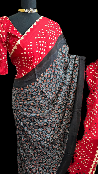 Red bandhani saree ajarakh prints  bandini Gajji silkwith  blouse