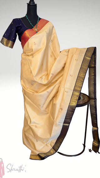 Vintage Revival Pallu Pure kanjivaram Ven Pattu Pastel beige Kanchi pattu saree gold zari Indian wedding bridal white saree pure silk saree with hand embroidered stitched blouse usa online shopping Ganga Jamuna border saree