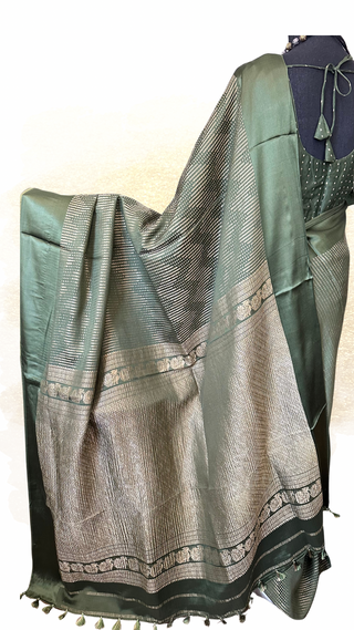 Benerasi Georgettepure silk zari saree unique handwoven lightweight pure silk saree with stitched blouse ready to ship USA online partywear unique