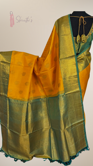 Yellow vairaoosi pure zari kanjivaram silk saree blouse and pallu indian wedding silk saree online usa