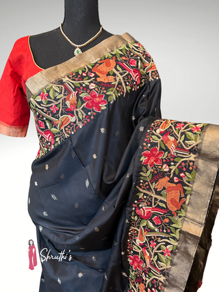 Black Indian wedding saree pure silk USA online shop ready-made blouse.