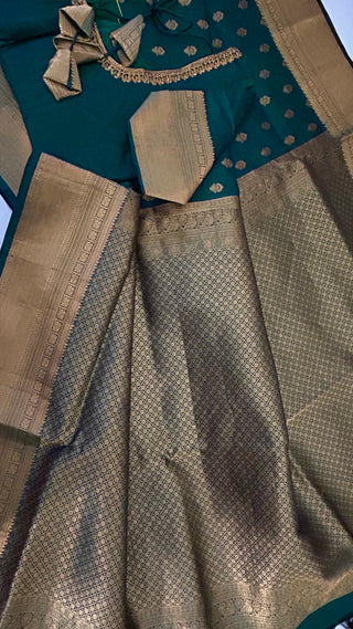 Bottle Green Handloom Kanjivaram Silk Saree with Embroidered Blouse – Wedding & Party Wear Saree Online USA