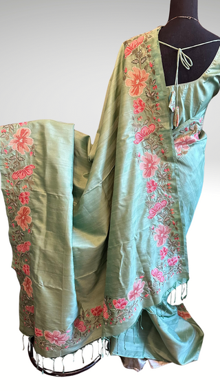 Green soft silk saree embroidered pure silk hand embroidered with blouse online Partywear Indian silk wedding saree 