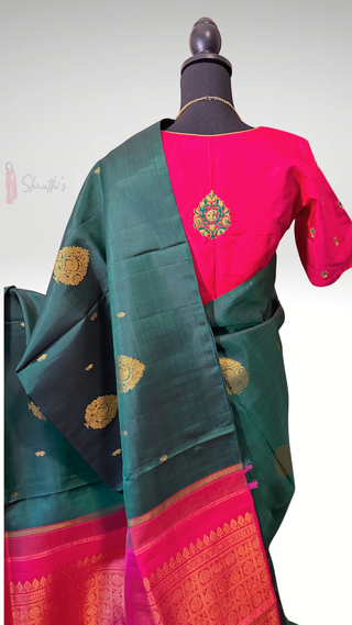 Pure Kanjivaram Handloom pure silk Bottle green pink Handloom silk saree pure zari  Muhurtam Wedding Saree with ready to wear ship Blouse Online USA