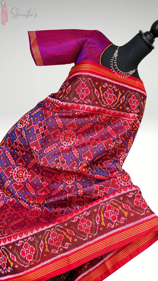 Original PATAN PATOLA Twill Handloom pure silk Patan patola silk saree can be sides   pallu double threaded saree with stitched  blouse