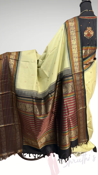 Handloom kanjivaram Beautiful kanchi pattu saree fine weave kanchi pattu bridal vintage revival