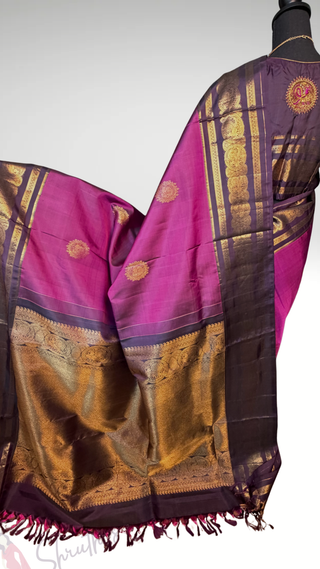 Pure Handloom Magenta  kanchi vintage traditional kanchi pattu saree fine weave kanchi pattu bridal paired with hand embroidered blouses made to fit