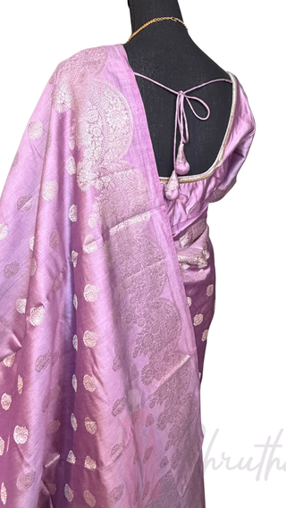 Pure  Lavender Chinya  silk sarees with stitched blouse Partywear silk saree with zari borders