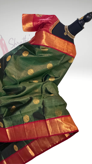 Pure Handloom kanjivaram Shades of Beautiful Bottle Green to Red  vaira oosi kanchi pattu saree fine embroidered blouse weave kanchi pattu bridal