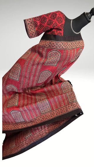 Lightweight pure silk Tussar saree featuring handcrafted block prints for festive occasions.