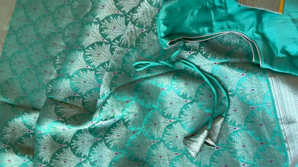 turquoise color saree online usa 
